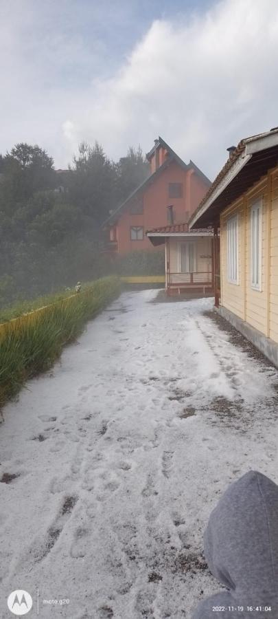 Chale Recanto Das Flores Campos do Jordão エクステリア 写真